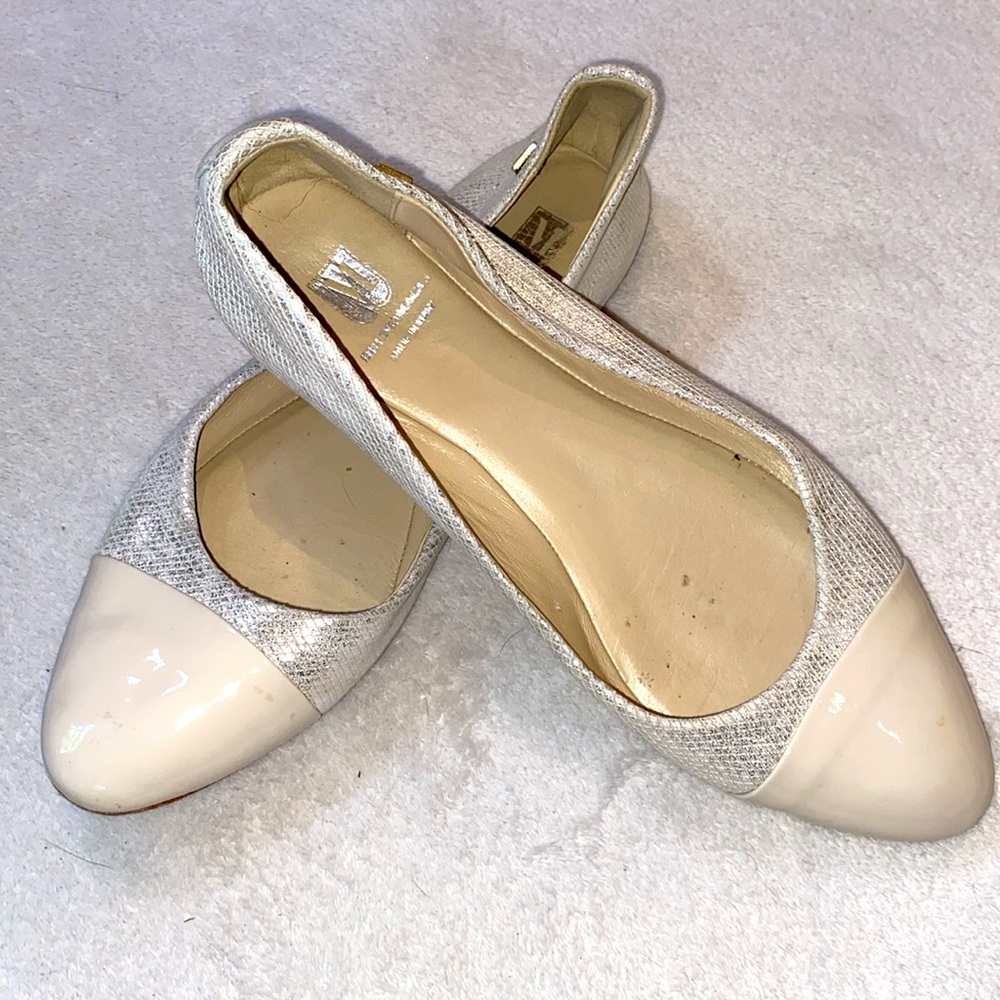 Bruno Magli metallic pearl ivory patent cap toe ballet flats Sz 39